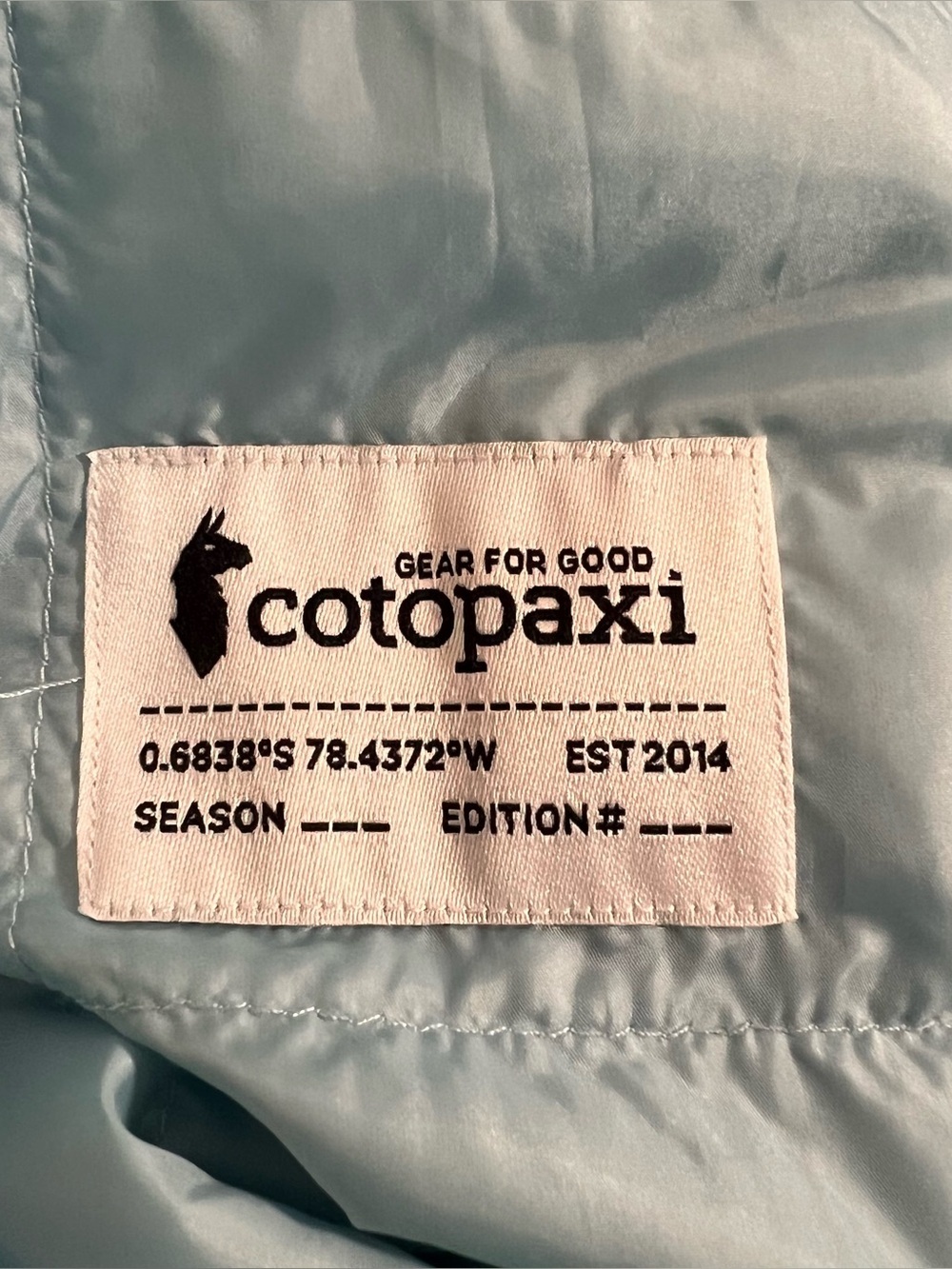Cotopaxi Teca Calido Women’s Vest Size XL - Picture 5 of 12